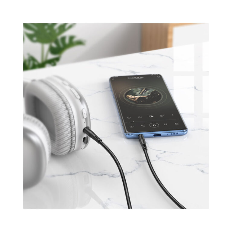 Hoco UPA24 Smooth AUX audio cable thumbnail 5